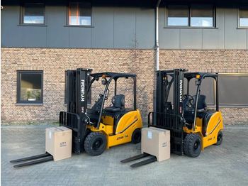 Forklift listrik HYUNDAI