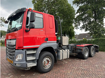 Truk box DAF CF