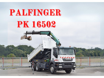 Truk jungkit IVECO Trakker