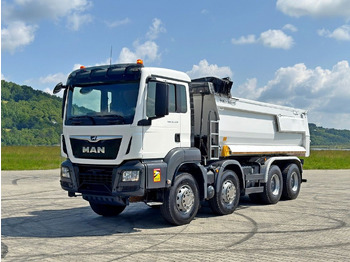 Truk jungkit MAN TGS 35.420