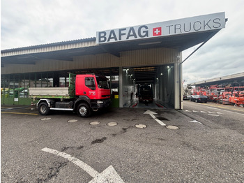 Truk jungkit RENAULT Kerax 420DCI 4x4: gambar 2