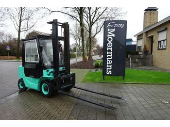 Forklift diesel Mitsubishi FD 20: gambar 1