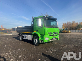 Truk jungkit MERCEDES-BENZ Arocs