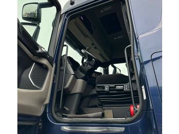 Truk sasis Scania R 650 10x4 Full steel: gambar 5