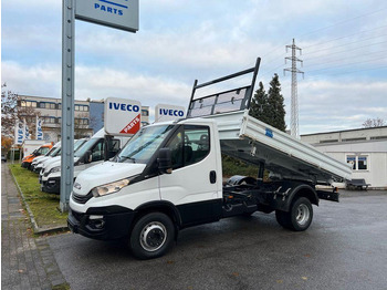 Truk jungkit IVECO Daily 70c18