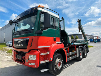 Truk skip loader MAN TGS 26.400