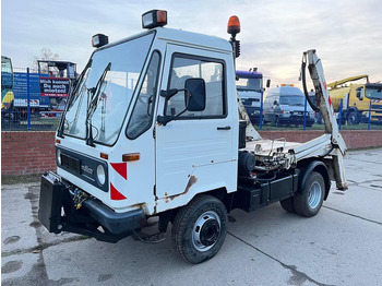 Truk skip loader MULTICAR
