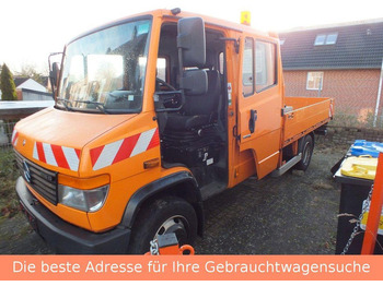 Truk flatbed MERCEDES-BENZ