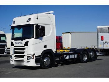 Truk sasis SCANIA R 450