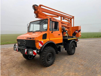 Truk UNIMOG