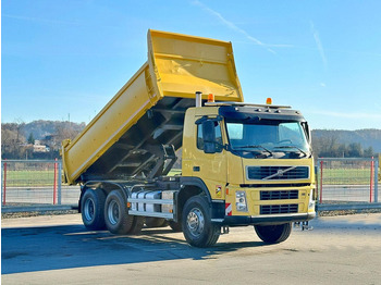Truk jungkit VOLVO FM 440