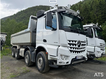 Truk jungkit Mercedes Arocs 3258: gambar 2