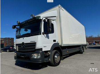Truk box MERCEDES-BENZ Atego 1524