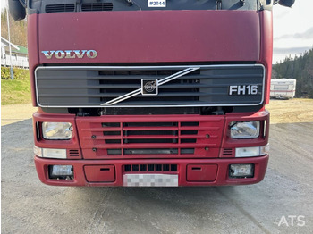 Truk logging Volvo FH16: gambar 3 Truk logging Volvo FH16: gambar 3