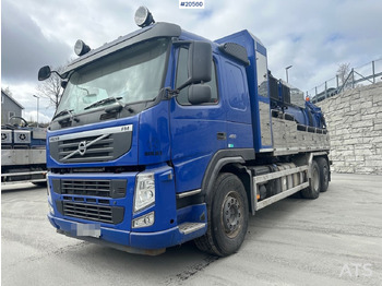 Truk vakum VOLVO FM 460