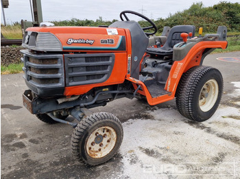 Traktor kompak KUBOTA