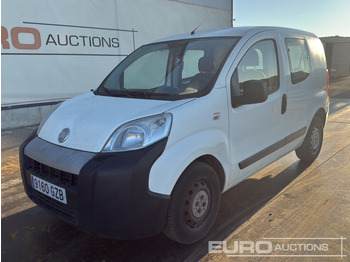 Van pengiriman FIAT Fiorino