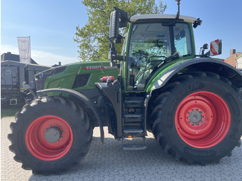 Traktor FENDT 728 Vario