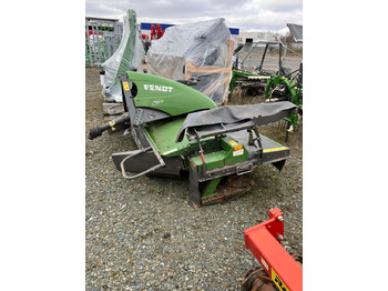 Mesin pemotong padang rumput FENDT