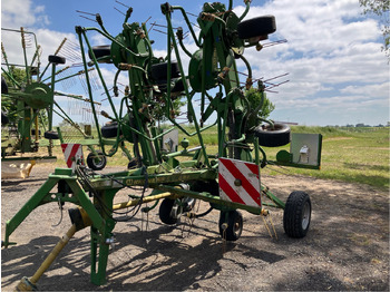 Tedder/ Menyapu KRONE