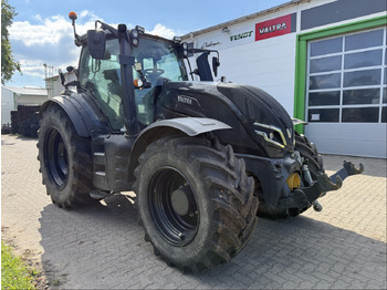 Traktor VALTRA T-series