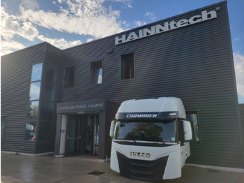Kabin dan interior IVECO S-WAY