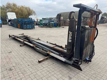 Hooklift/ Lewati sistem loader