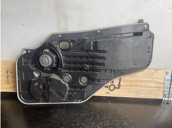 Kabin dan interior untuk Truk SCANIA DOOR PANEL 2521836: gambar 2
