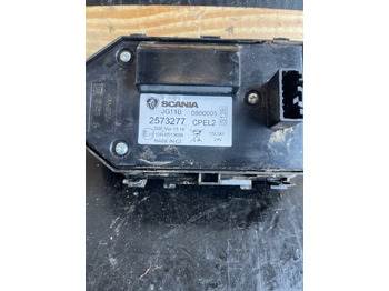 Kabin dan interior untuk Truk SCANIA SWITCH CONTROL UNIT 2573277: gambar 2 Kabin dan interior untuk Truk SCANIA SWITCH CONTROL UNIT 2573277: gambar 2