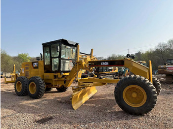 Grader CATERPILLAR 120H