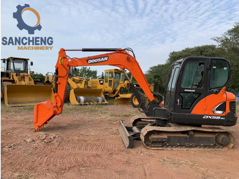 Ekskavator DOOSAN DX55