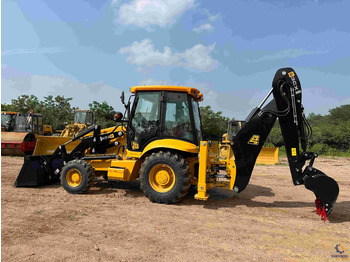 Backhoe loader JCB 3CX: gambar 2