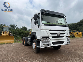 Tractor head SINOTRUK HOWO