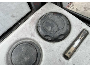 Pemuat samping JUMBO