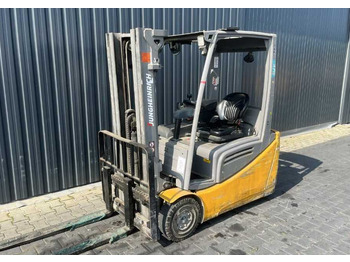 Forklift listrik JUNGHEINRICH EFG