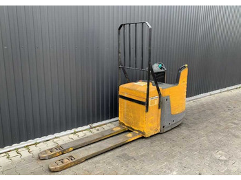 Truk pallet JUNGHEINRICH ERE