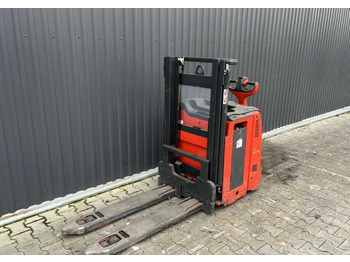 Penumpuk LINDE L12