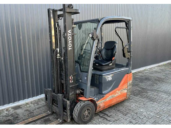 Forklift listrik TOYOTA
