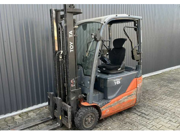 Forklift listrik TOYOTA