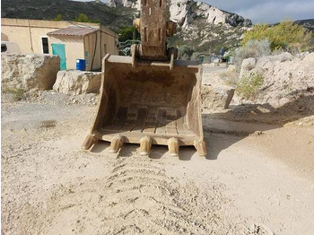 Ember ekskavator LIEBHERR