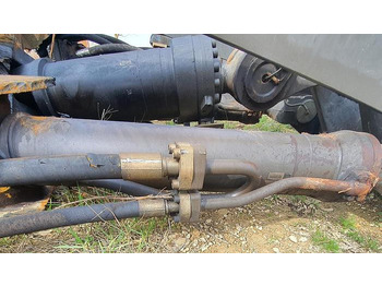 Peralatan konstruksi Volvo 150H -: gambar 2