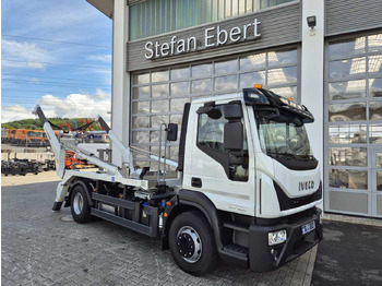 Truk jungkit IVECO EuroCargo
