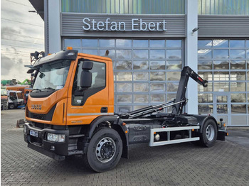 Hook lift IVECO
