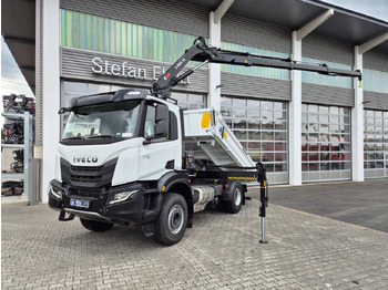 Truk jungkit IVECO X-WAY