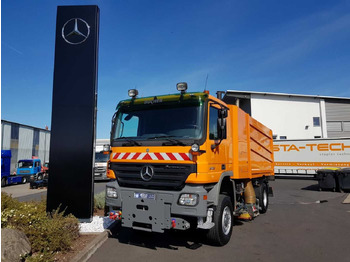 Leasing  Mercedes-Benz Actros 2032 A 4x4 Bucher STKF 9500 Airport Mercedes-Benz Actros 2032 A 4x4 Bucher STKF 9500 Airport: gambar 1