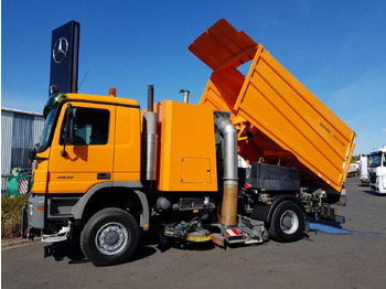 Leasing  Mercedes-Benz Actros 2032 A 4x4 Bucher STKF 9500 Airport Mercedes-Benz Actros 2032 A 4x4 Bucher STKF 9500 Airport: gambar 2