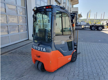 Forklift listrik Toyota 8FBET15 / Triplex: 4.30m / nur 3.489h! / 2022: gambar 3