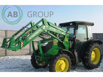 Pemuat depan untuk traktor