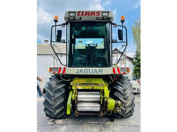 Pemanen hijauan Claas Jaguar 880: gambar 3