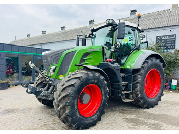 Traktor FENDT 828 Vario